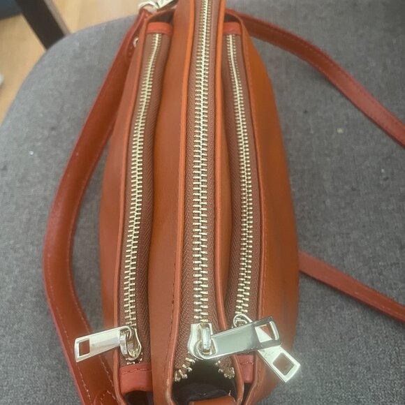 Divina Firenze Italy Orange Tan Genuine Leather Crossbody Shoulder Bag - Picture 8 of 11